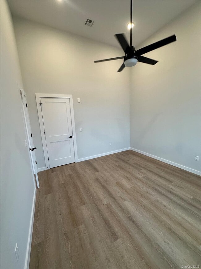 Building Photo - 13 Forester Ave