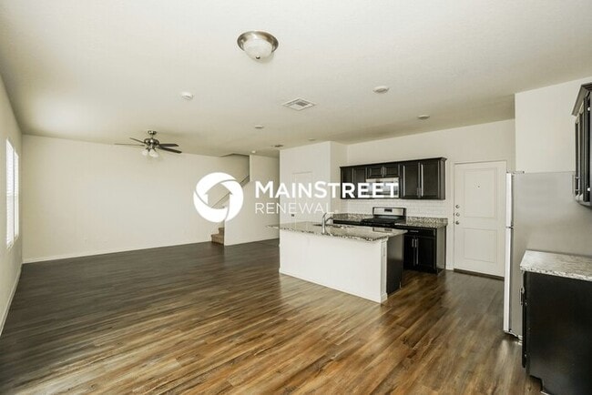 Building Photo - 3 Bedroom Pet-Friendly Home in SAINT HEDWIG, TX with Main Street Renewal