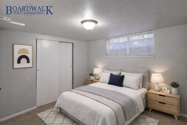 Building Photo - 1955-1957 S Foothill Dr