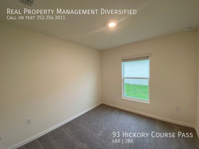 Building Photo - 93 Hickory Course