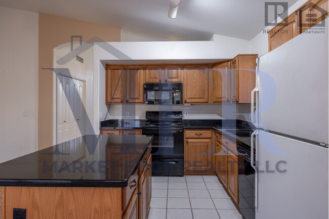 Building Photo - 3Bed/2Bath House at Beardsley/95th Ave! Move-In Ready on 05/14/2026!