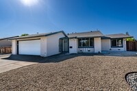 Building Photo - 1525 Jasmine Way