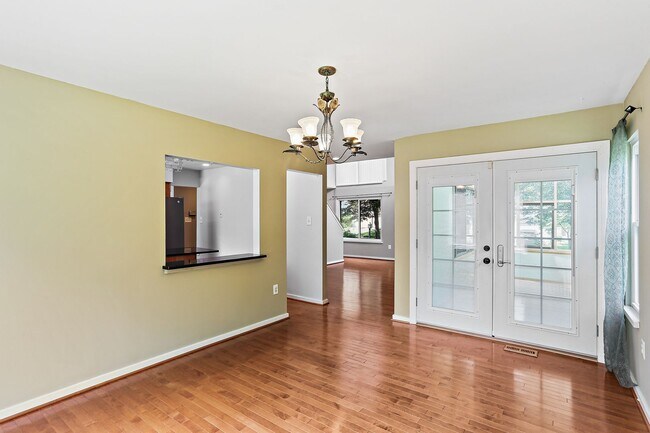 Building Photo - Columbia, MD