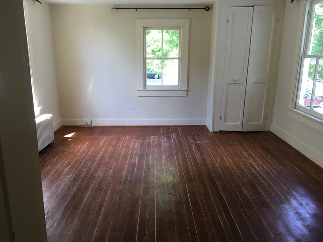 Building Photo - 3677 Park Ave