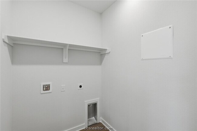 Building Photo - 10633 Burgundy Berry Wy