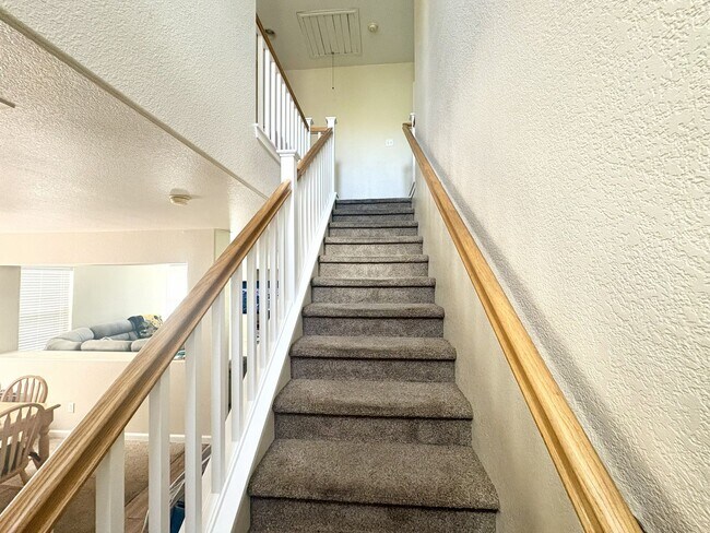 Building Photo - 10960 Woolwich Way