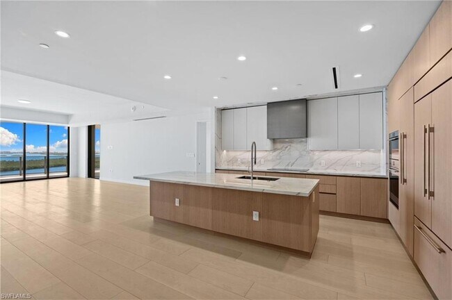 Building Photo - 5100 Seagrass Blvd