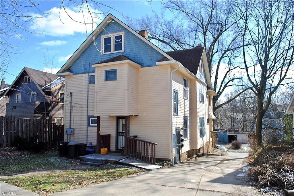 Exterior - 3251 Silsby Rd