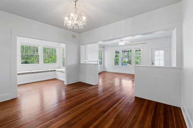 Building Photo - 1117 Enfield Rd