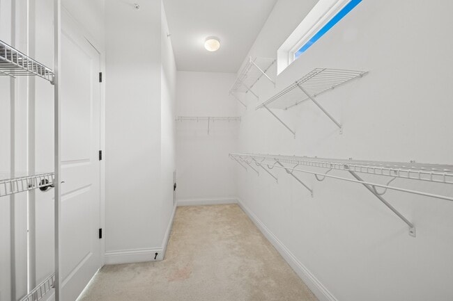 Building Photo - 1434 Somerset Pl