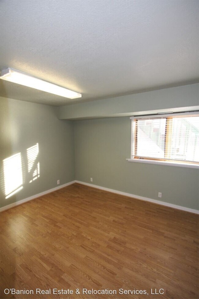 Building Photo - 3 br, 2 bath House - 24023 Alpenglow Drive