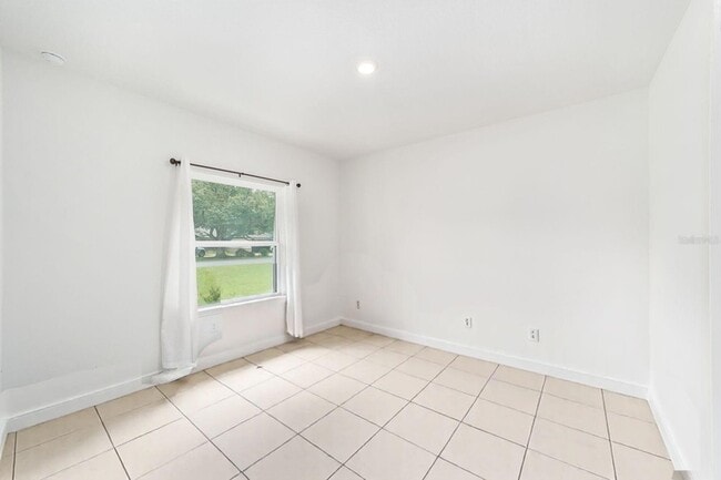 Building Photo - 11102 SW 58th Avenue Rd