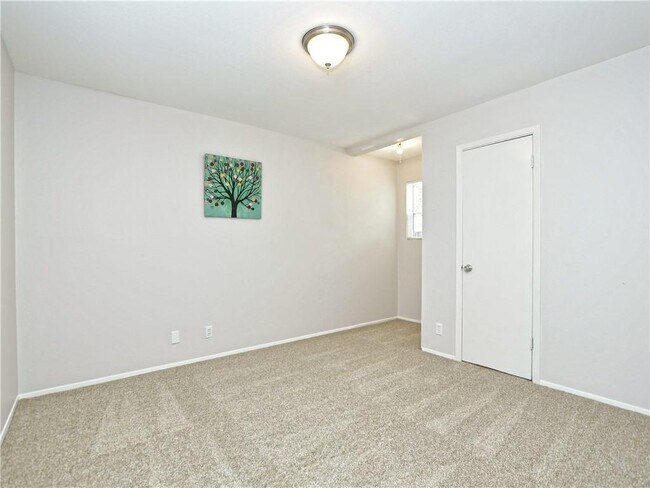 Building Photo - 9405 Quail Meadow Dr