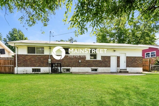 Building Photo - 9839 Monarch Dr