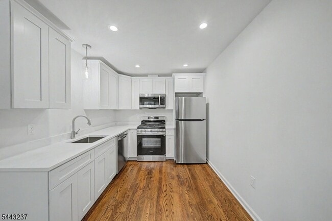 Building Photo - 703 Boonton Ave