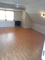 Building Photo - 5815 Highland Ave