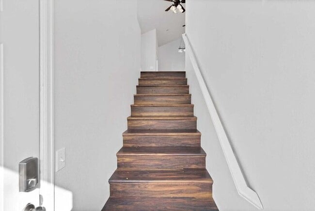 Building Photo - Modern 2-Bedroom, 2-Bath Condo in Grand Ju...