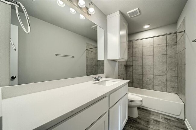 Building Photo - 2924 Sage Ranch Dr