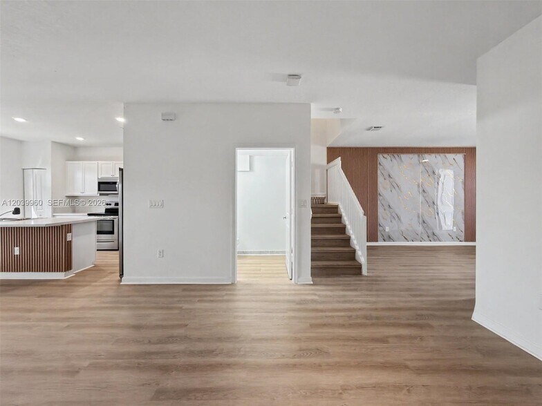 Building Photo - 11296 SW 254th Ter