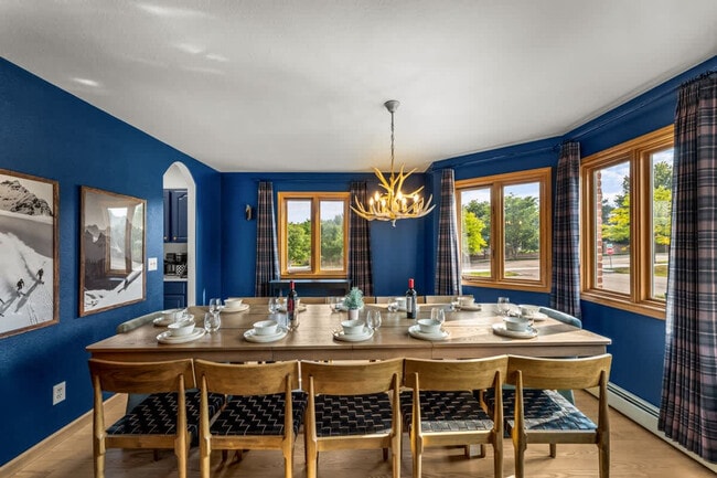 Building Photo - 7208 Secrest Ct