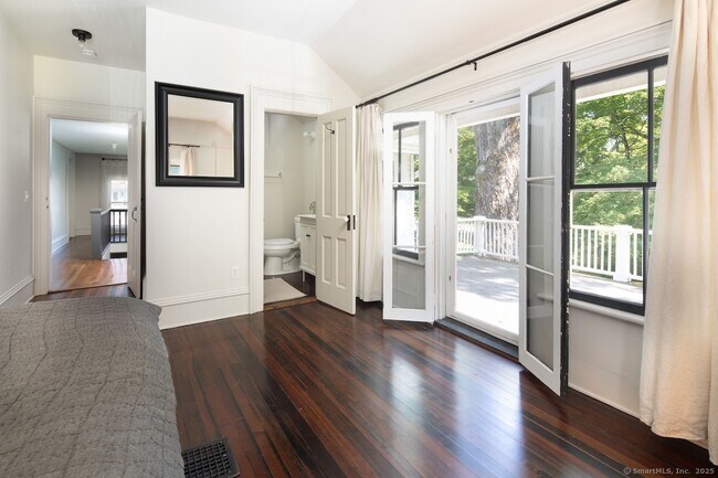 Building Photo - 16 Under Mountain Rd