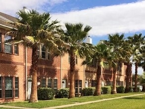 Building Photo - 4227 Benard Ct