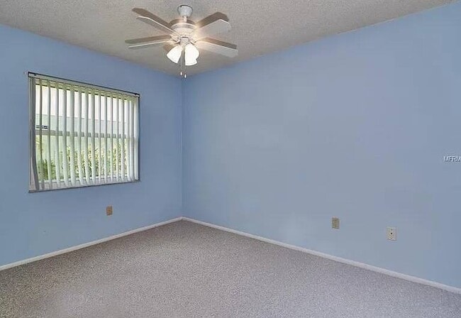 Building Photo - 8737 Bermuda Ln