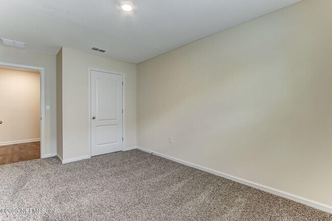 Building Photo - 3114 Lawton Pl