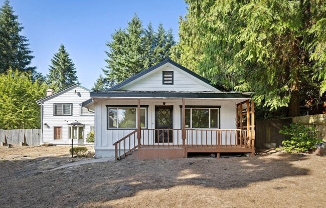 Building Photo - 10612 NW Skyline Blvd