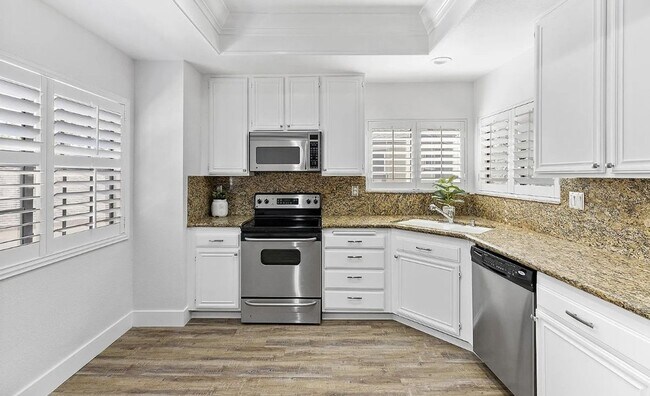 Building Photo - EXPERIENCE THE SOLITUDE OF TURTLE ROCK VILLAGE —3 Bedroom/2 Bath Condo