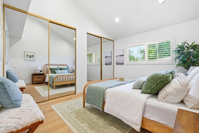 Building Photo - 15103 Village 15