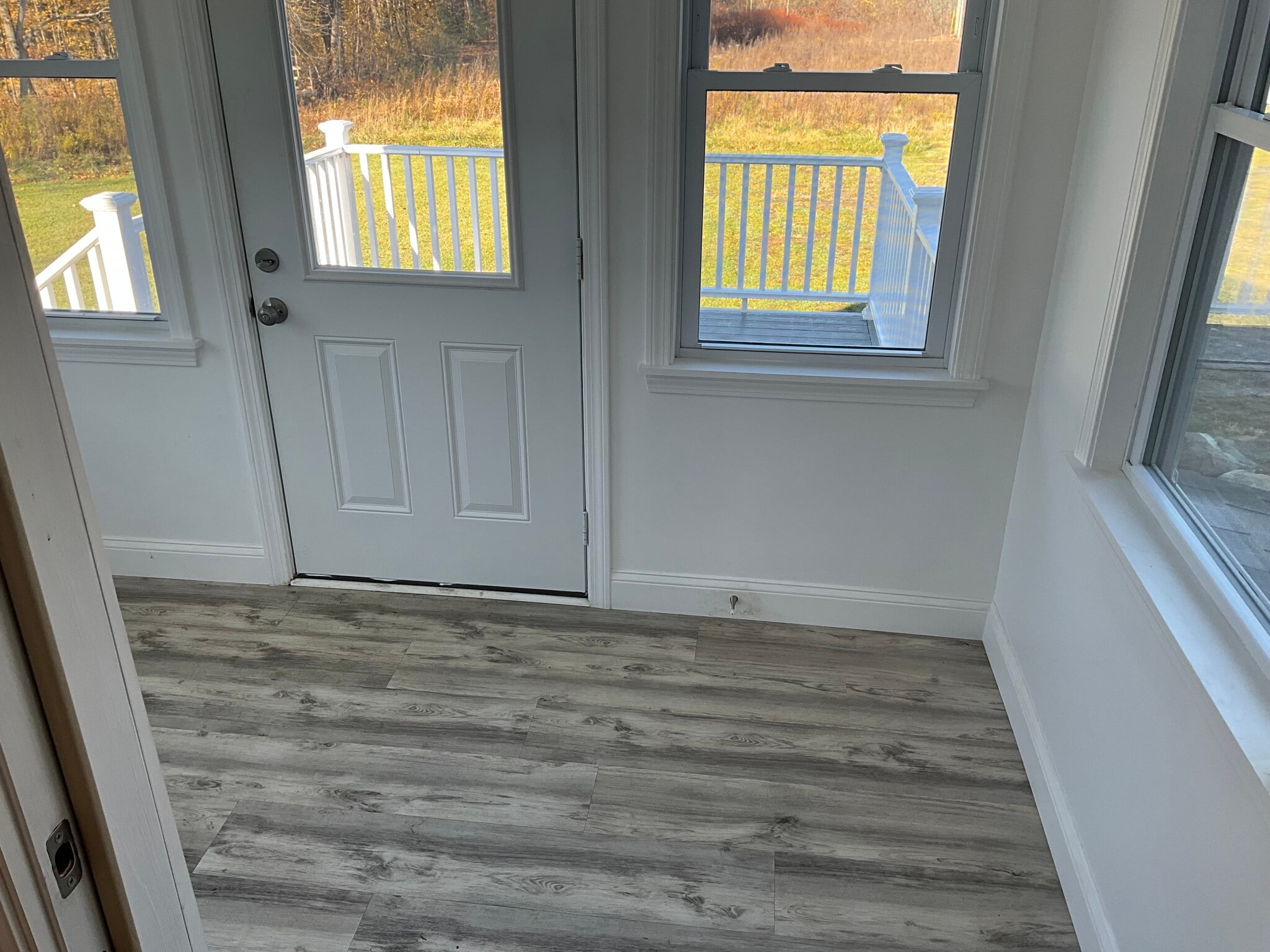 Building Photo - 450 Riverside Dr