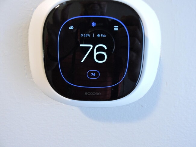 Building Photo - 125 Louise Dr