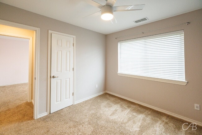 Building Photo - For Lease
