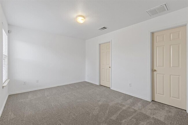 Building Photo - 11205 Burton St