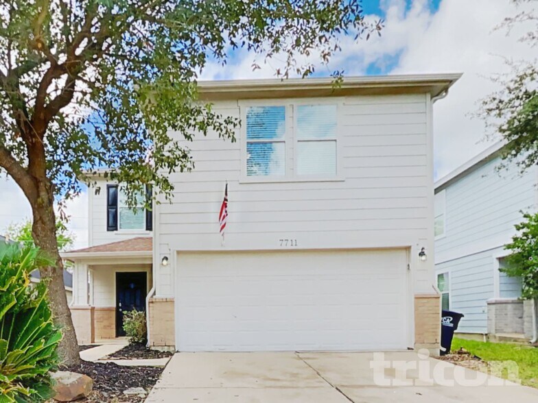 Building Photo - 7711 Cypress Edge Dr