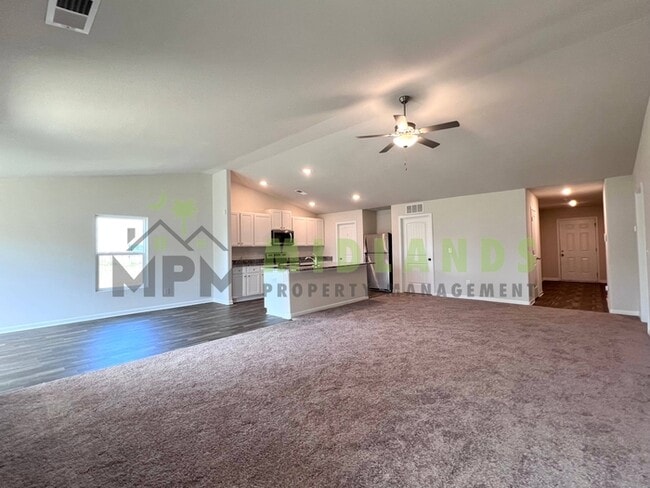 Building Photo - 645 Wild Tulip Ct