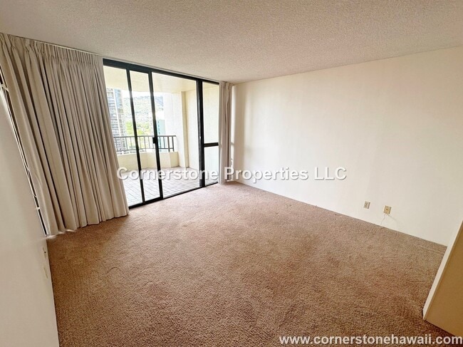 Building Photo - 55 S Judd St