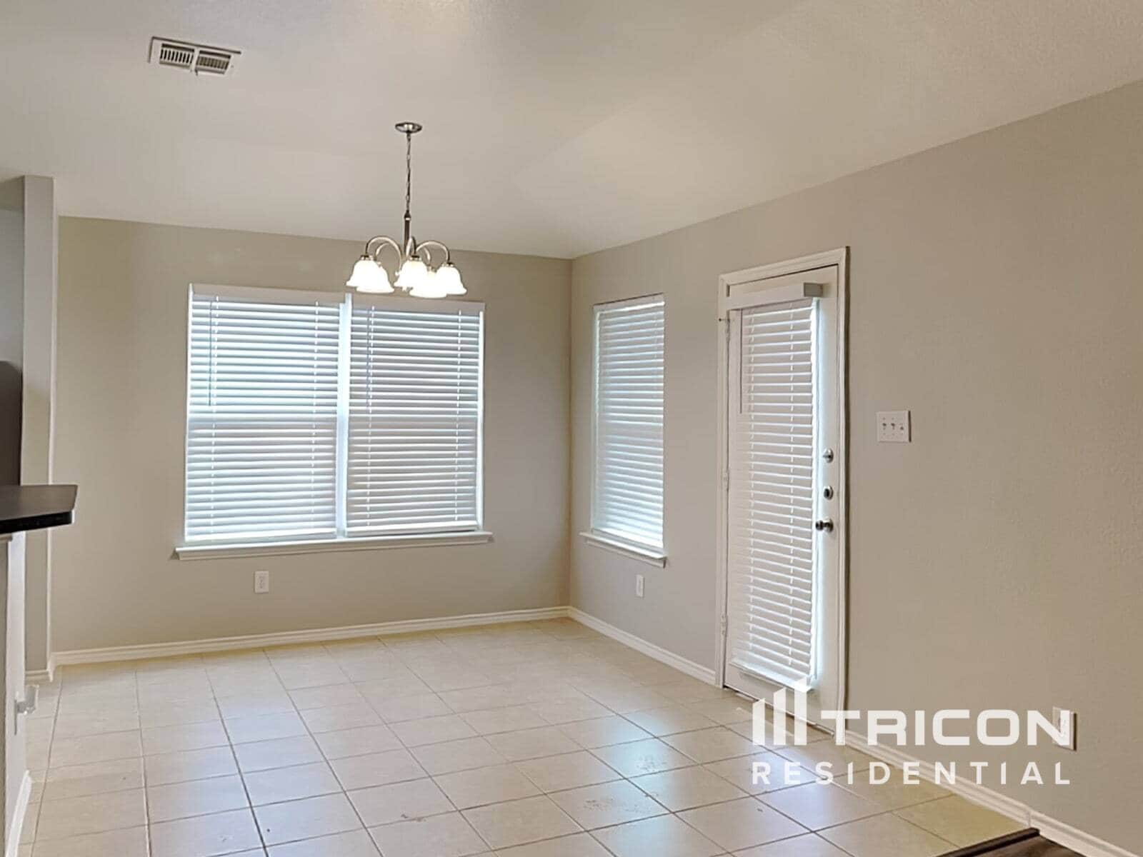 Building Photo - 739 Lentisco Dr