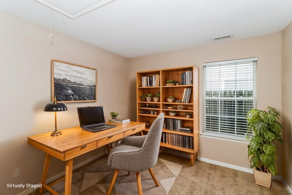 Building Photo - 11326 Northwoods Forest Dr