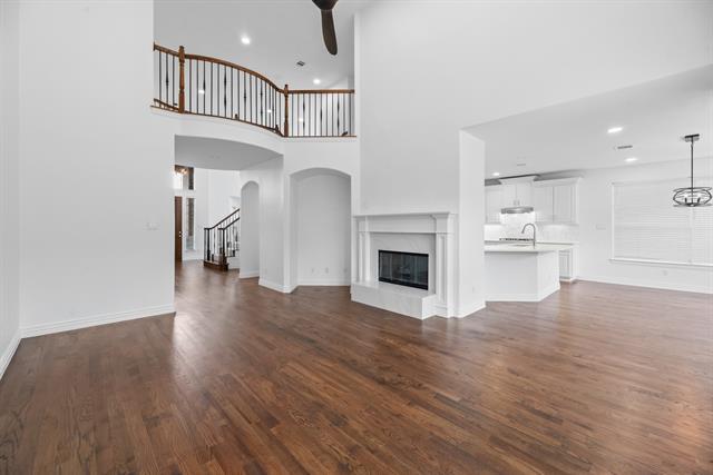 Building Photo - 1013 Siena Dr