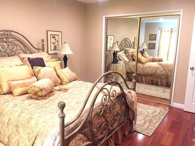 Building Photo - Completely Updated Golden Hills 3 Bdrm Plu...