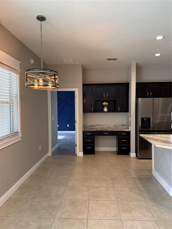 Building Photo - 5829 Valentino Way