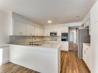 Building Photo - 112 Trellis Pl