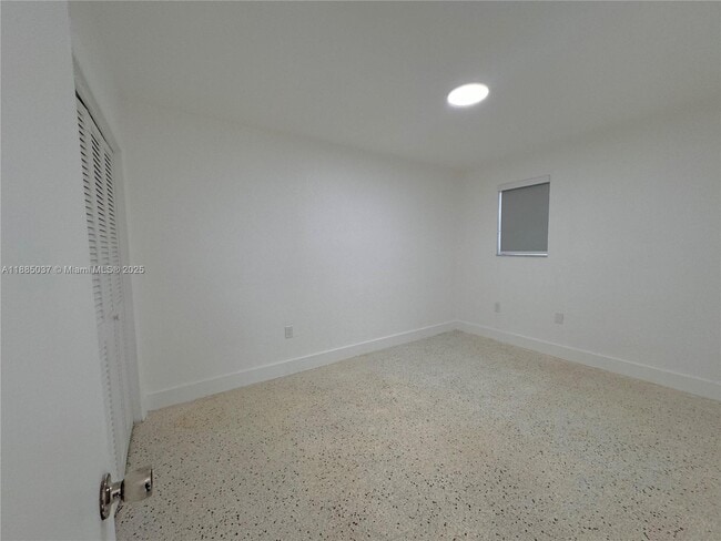 Building Photo - 52 Flagami Blvd