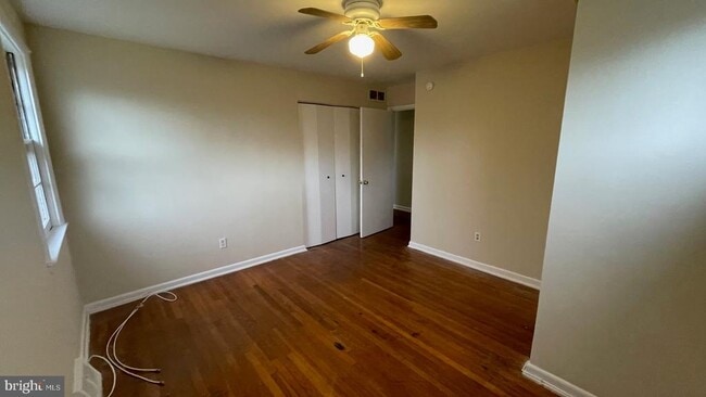 Building Photo - 1014 Cedarcroft Rd
