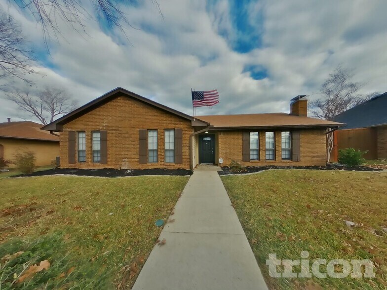 Building Photo - 1921 Big Sky Dr