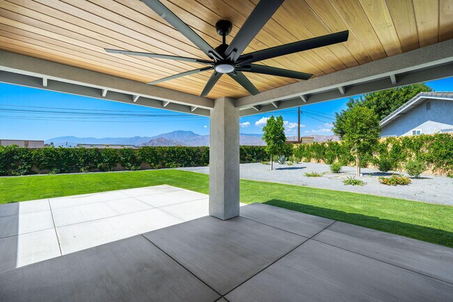 Building Photo - 79869 Hummingbird Ln