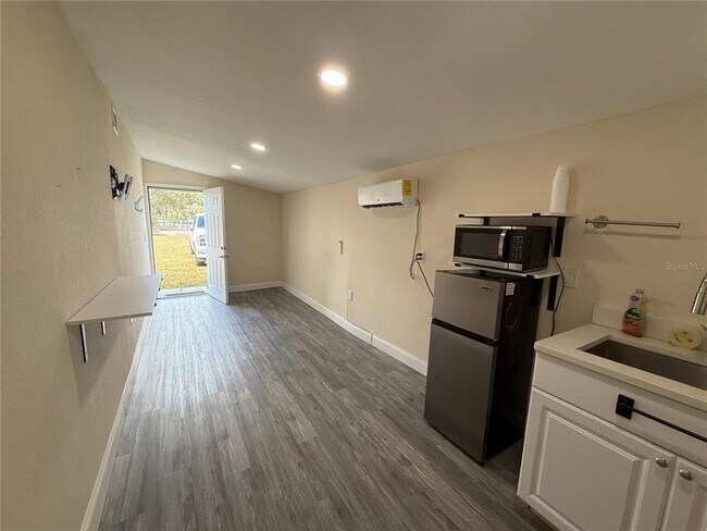 Building Photo - 5620 1st St