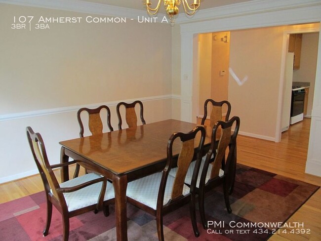 Building Photo - 3 Bed / 2.5 Bath Duplex (Available 6/5)